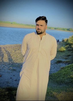 Sangeen Khan