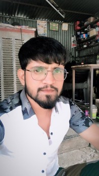 Aadil Khan