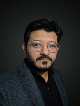 Kamran Khan