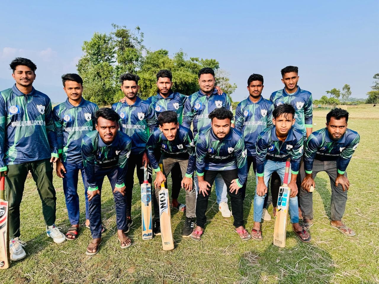 NOBAGI LAL SOBUJ CRICKET CLUB