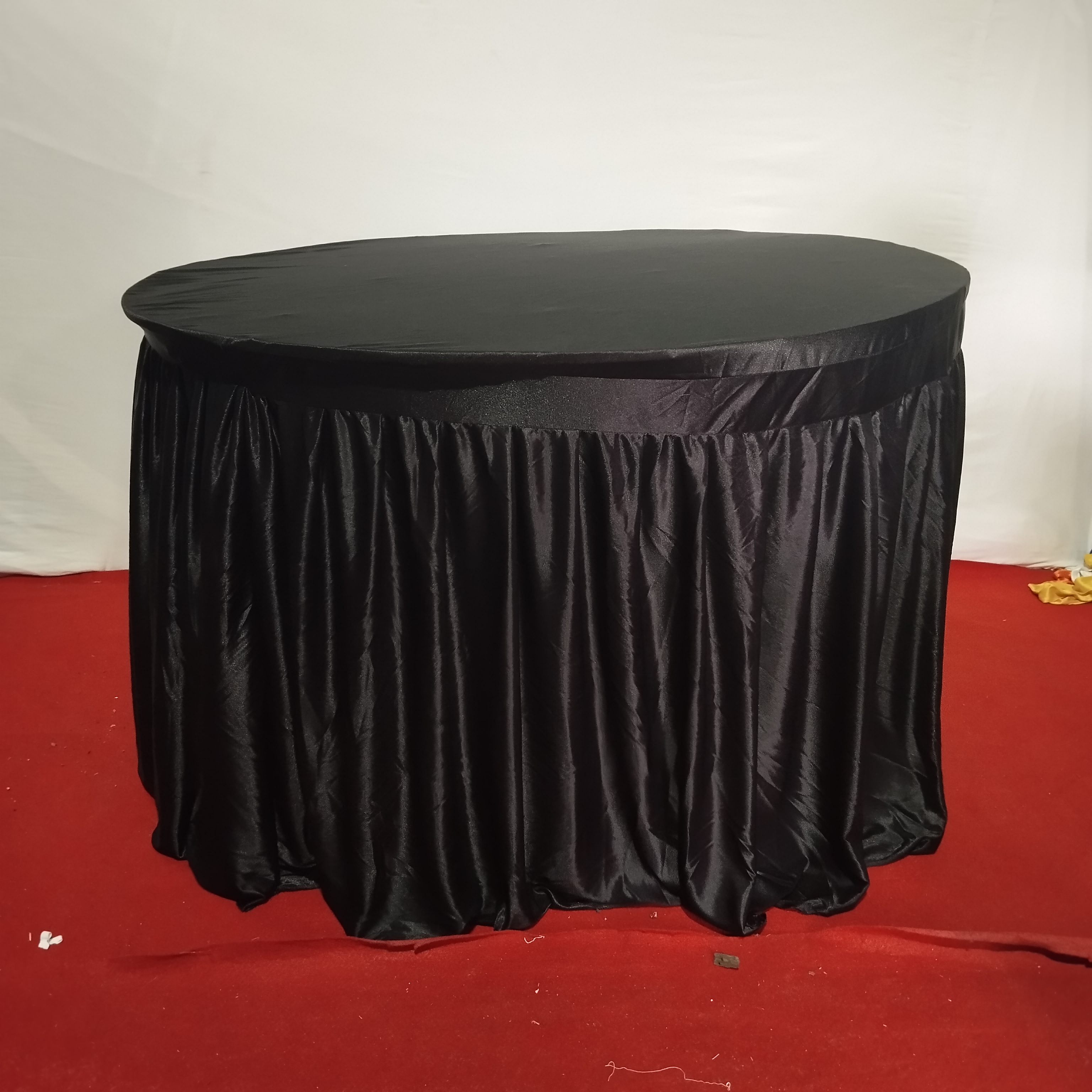 Round Wooden Catering Table (4 Seats, Lycra Black Cover)