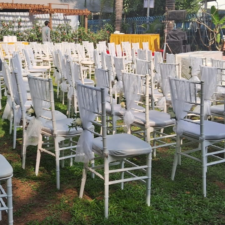 White Chiavari Chair