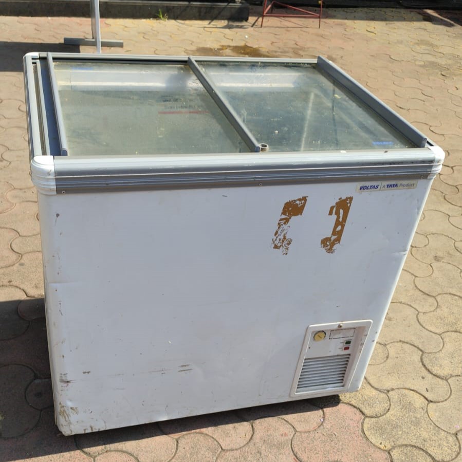 Deep Freezer 200 Litres (Glass Top)