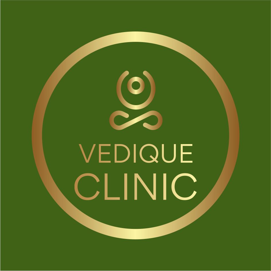 Vedique Clinic With Device Device mark 5116438 Trademark