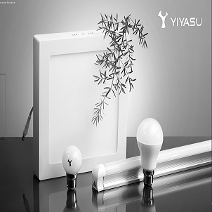 Yiyasu With Device Of Light Device mark 3144982 Trademark