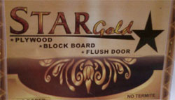 Star Gold Device mark 2970287 Trademark