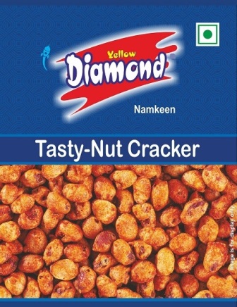Yellow Diamond Tasty Nut Cracker Device mark 7490082 Trademark