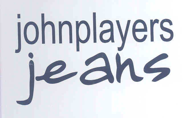 Johnplayers Jeans Device mark 1704043 Trademark