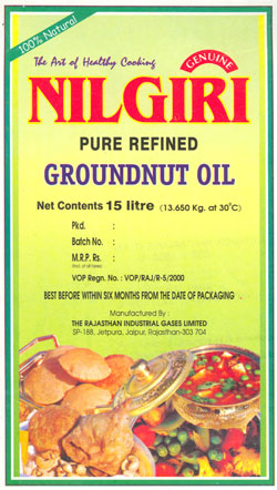 Nil Giri Pure Refined Groundnut Oil Device mark 1069138 Trademark