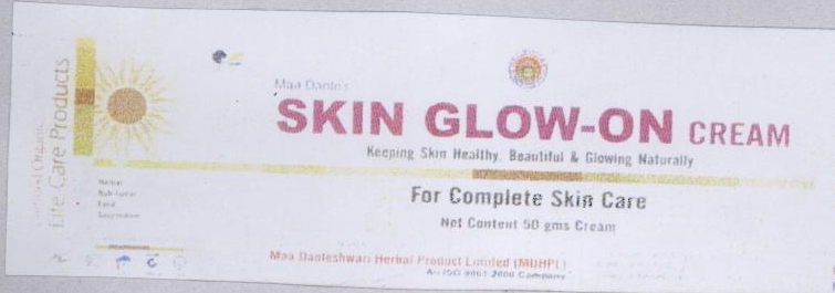 Skin Glow-on Cream ( Device ) Device mark 1773925 Trademark