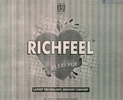 Richfeel With Device Of Heart Device mark 2525893 Trademark