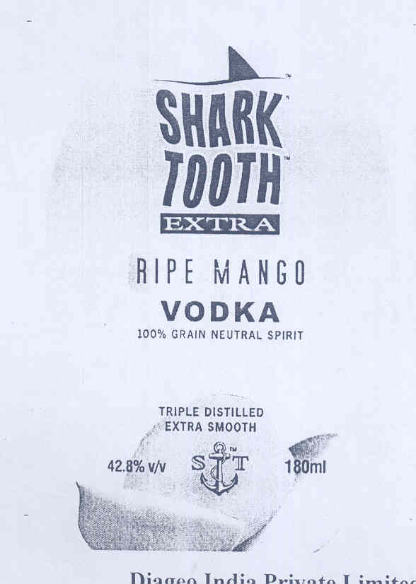 Shark Tooth (device) Device mark 1754287 Trademark