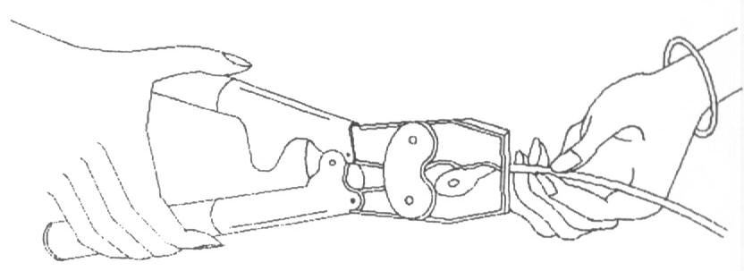 Hand Crimp Tool (logo) Device mark 1611091 Trademark