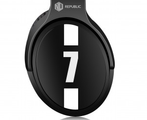 Nu Republic 7 Device mark 4110238 Trademark