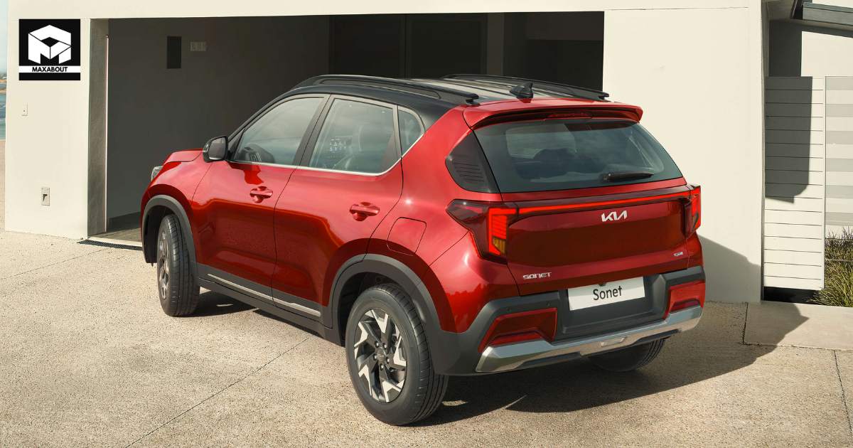 Kia Sonet Facelift Lands at Dealership Prior to Official Launch - right