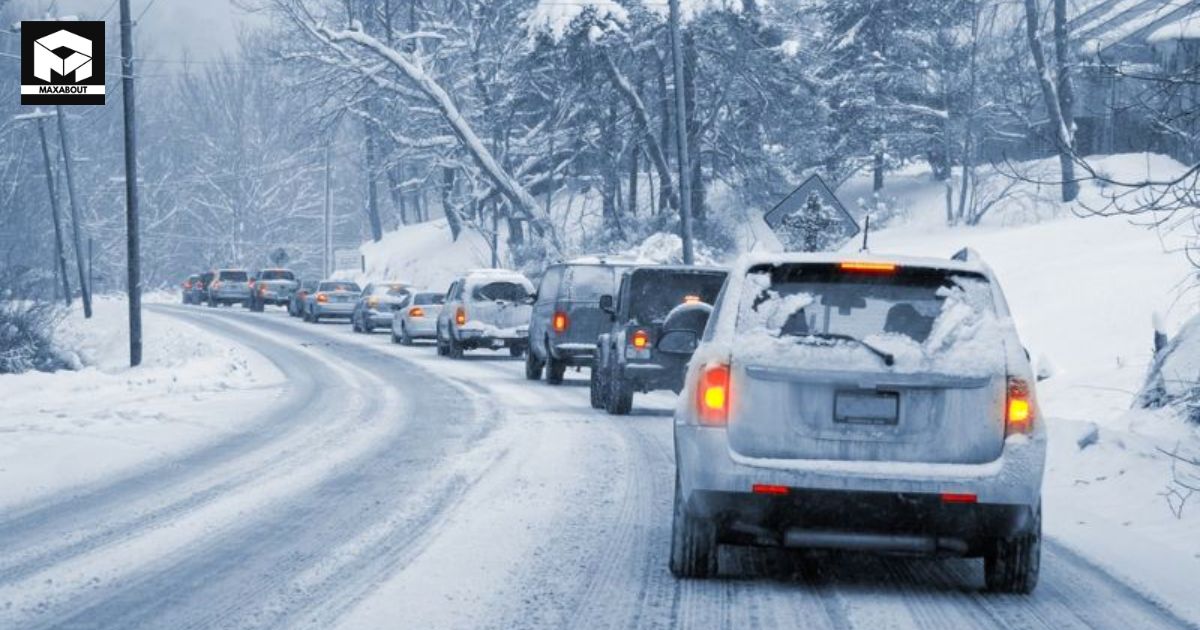 Tips for Safe Winter Driving - left
