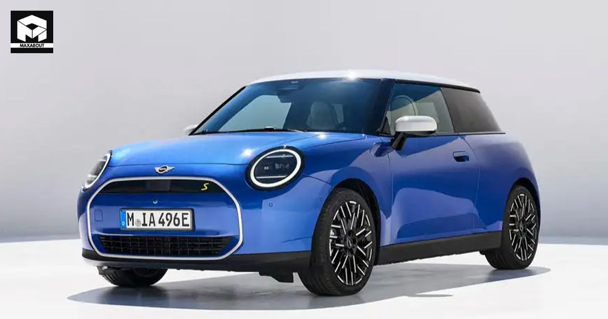 2024 Mini Cooper Unveils Turbo-Petrol Engine Choices - foreground