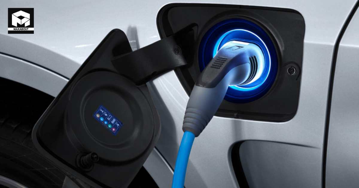 BPCL Invests Rs 120 Crore in 1800 DC Fast EV Chargers - closeup