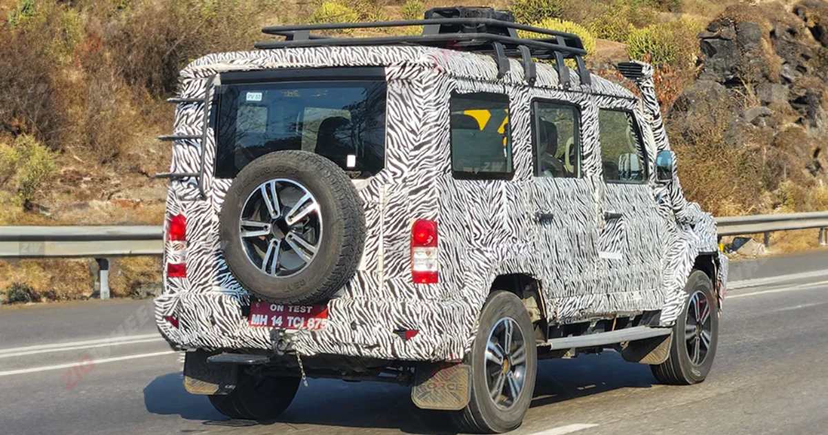 Force Gurkha 5-door Spotted Camouflaged (Again) - bottom