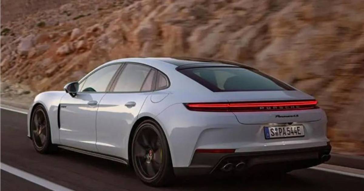 Porsche Panamera e-Hybrid: 536hp, 95km EV Range - back