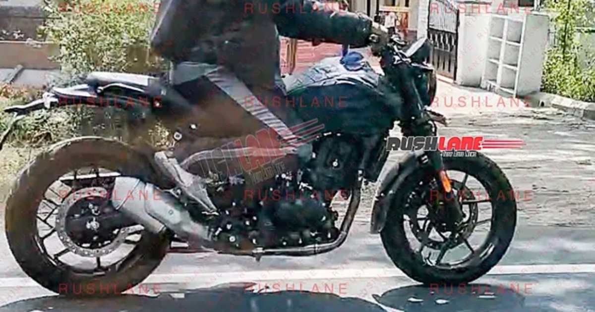 Royal Enfield Roadster 450 Spotted During Testing - macro