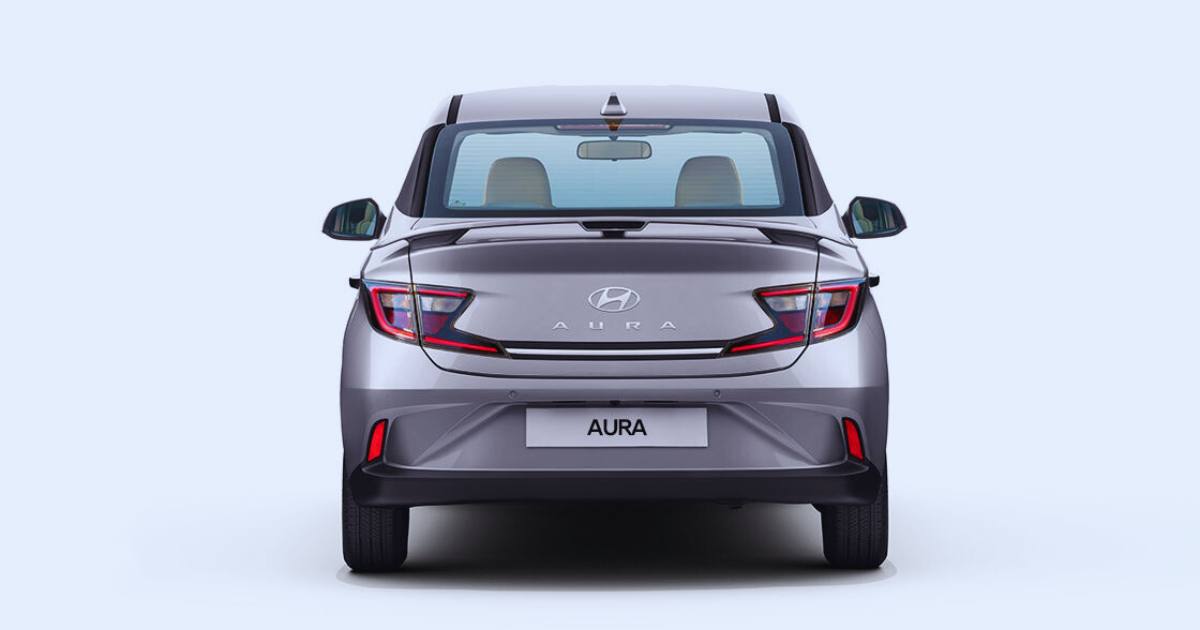 Savings Alert: Hyundai Aura Discounts Hit Rs. 33,000 in March 2024 - photo