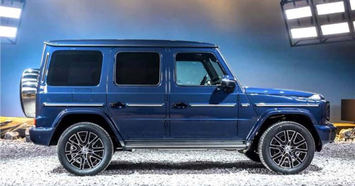 Mercedes Unveils G-Class Facelift with Hybrid Engine Options - photo