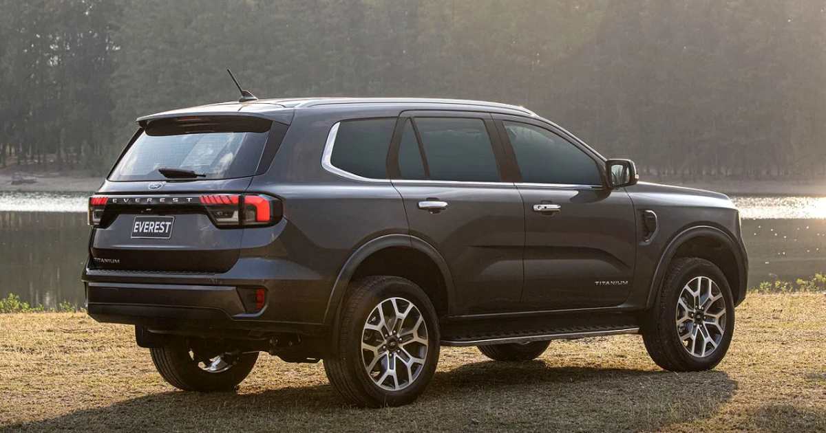 Top 5 Highlights of New Ford Endeavour (Everest) - right