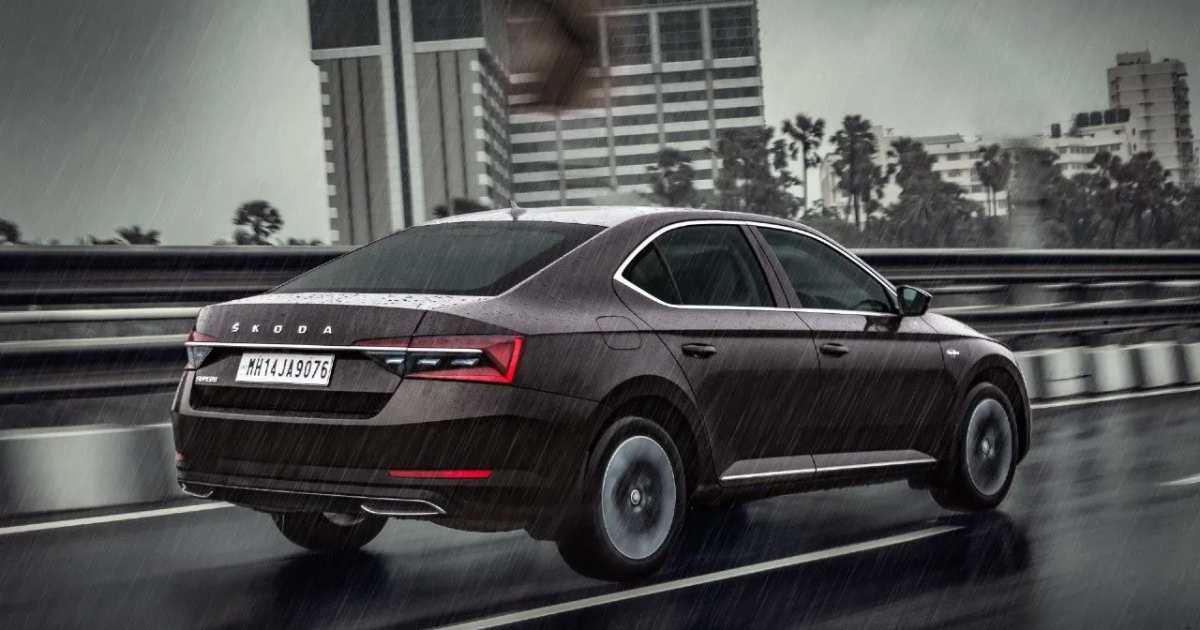 Skoda Superb Set for Relaunch on April 3rd: Expected Price Rs. 55 Lakhs - frame