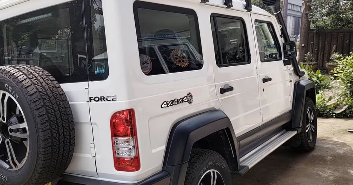 2024 Force Gurkha Adds 7-Seat Option and Spotted with Larger Touchscreen - snap