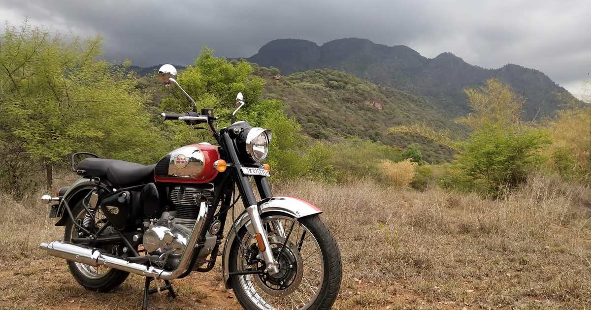 Royal Enfield to Revamp Its Classic Series with Exciting New Models - side