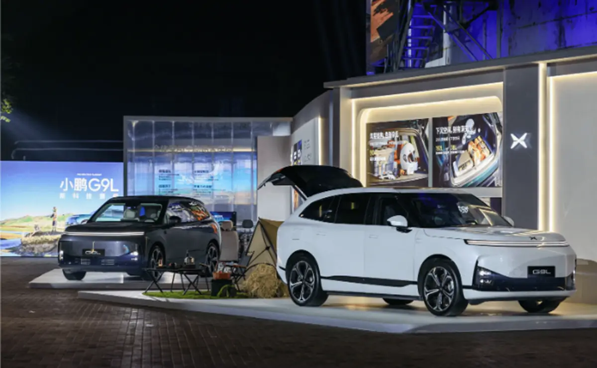 9L SUV at an international automotive event or official launch presentation.